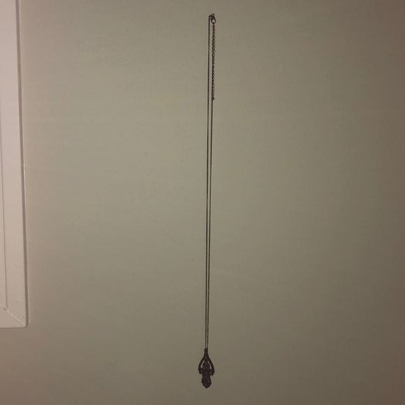 ✨2 for 15✨ long black necklace - Picture 4 of 4